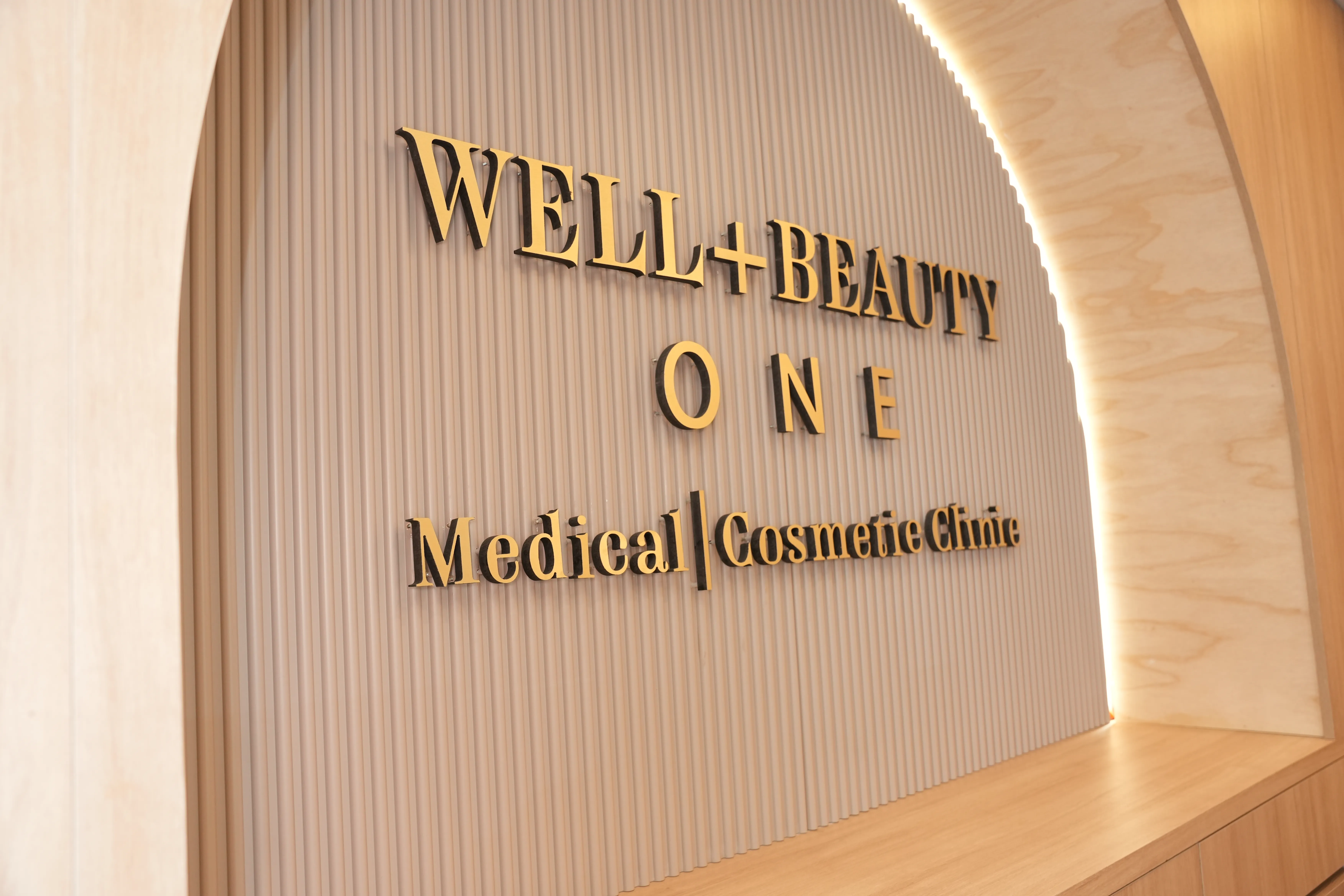 What to expect from Hormonal Balancing Program treatment at Toronto medical spa - treatment journey